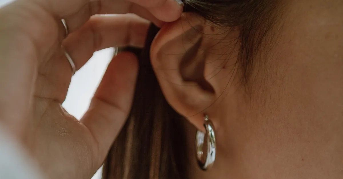 earwax removal in Dalneigh